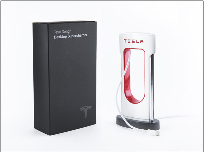 特斯拉 Tesla 桌上型充電器與行動電源 ， 滿足你的品牌癮 - 電腦王阿達