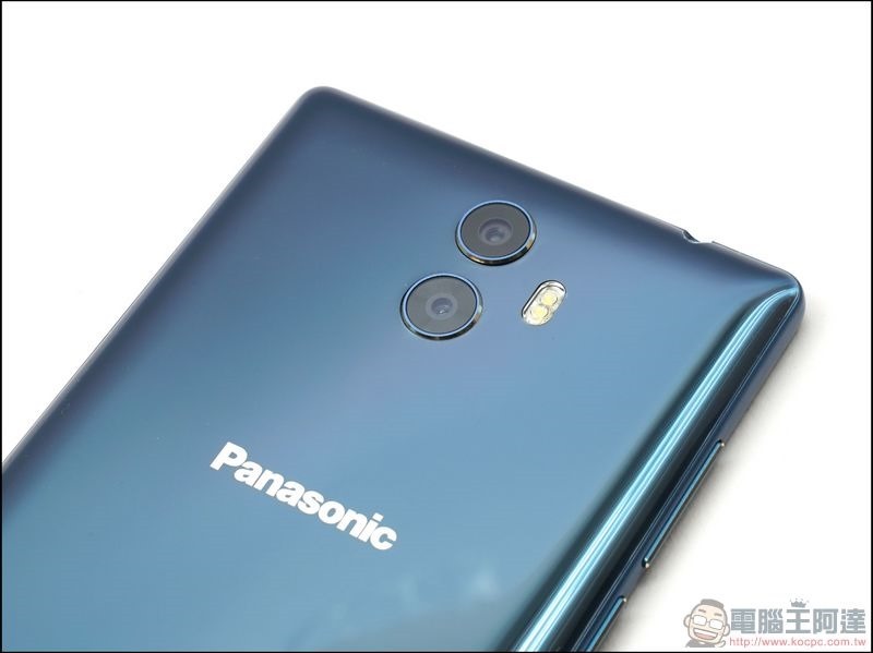 Panasonic ELUGA C 開箱 評測 -18 Panasonic ELUGA C 開箱 評測 -18