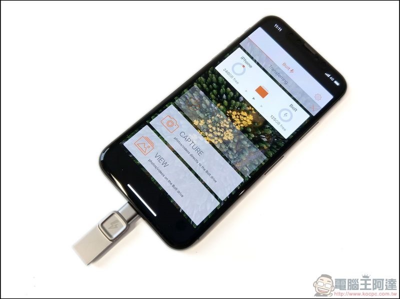 金士頓 DataTraveler Bolt Duo 隨身碟開箱 小容量 iPhone 的救星 - 電腦王阿達 DataTraveler Bolt Duo - 10