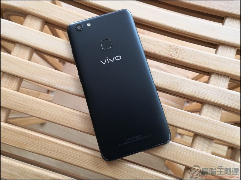 VIVO V7+ 開箱 -21 VIVO V7+ 開箱 -21