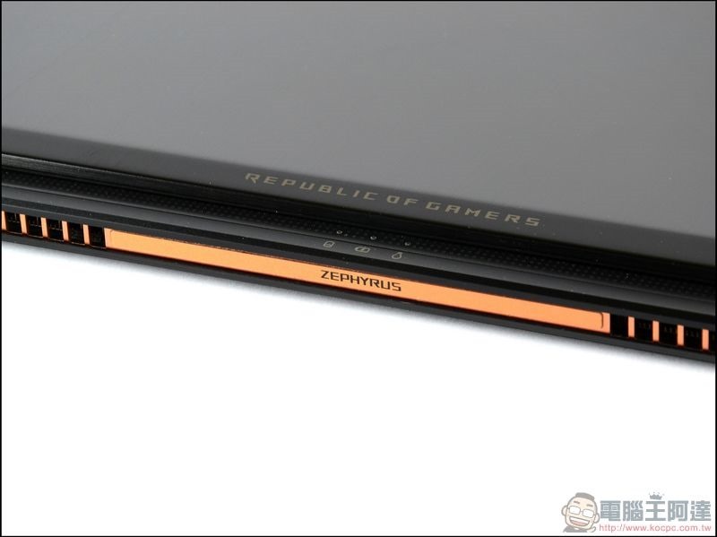 ROG Zephyrus GX501 開箱 -04 ROG Zephyrus GX501 開箱 -04
