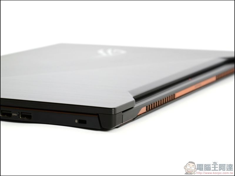 ROG Zephyrus GX501 開箱 -22 ROG Zephyrus GX501 開箱 -22