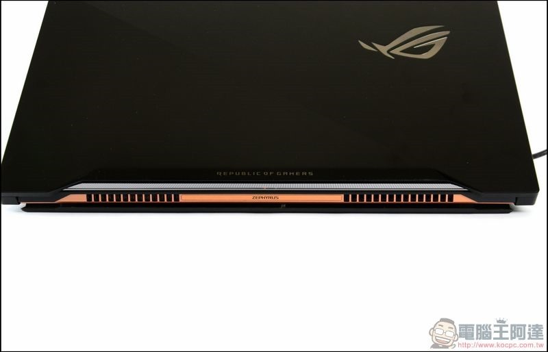 ROG Zephyrus GX501 開箱 -24 ROG Zephyrus GX501 開箱 -24