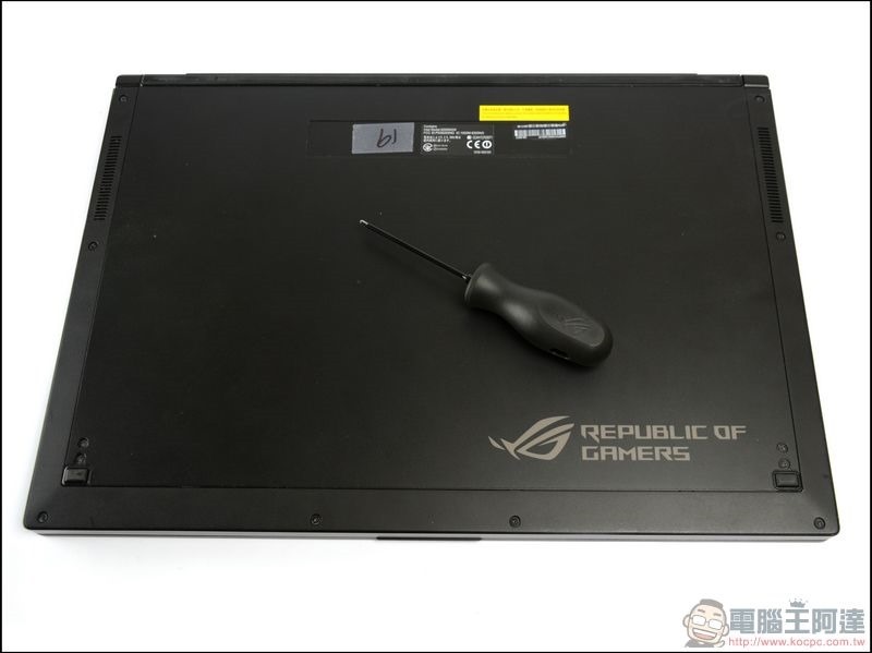 ROG Zephyrus GX501 開箱 -27 ROG Zephyrus GX501 開箱 -27
