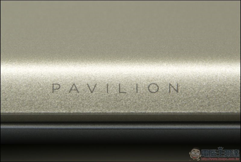 HP Pavilion 14-bf133TX 開箱 評測 - 01