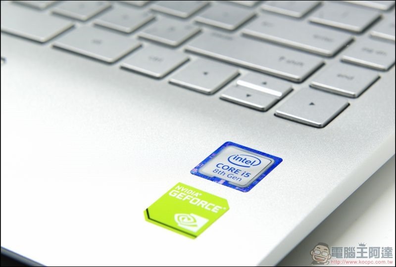 HP Pavilion 14-bf133TX 開箱 評測 - 16 HP Pavilion 14-bf133TX 開箱 評測 - 16