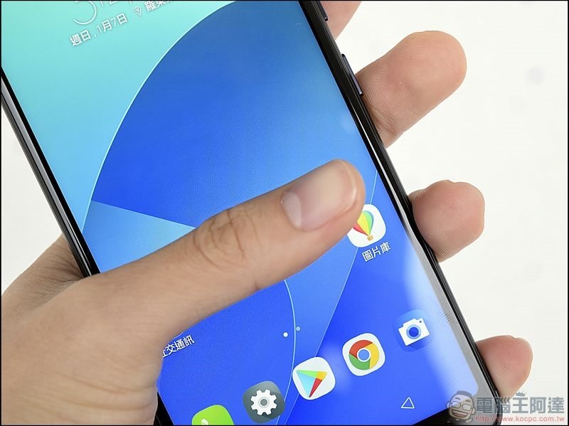ASUS ZenFone Max Plus (M1) 開箱 -10 ASUS ZenFone Max Plus (M1) 開箱 -10
