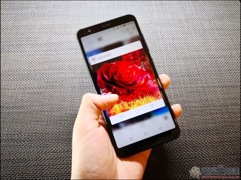 ASUS ZenFone Max Plus (M1) 開箱 -11 ASUS ZenFone Max Plus (M1) 開箱 -11