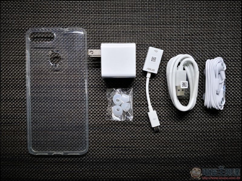 ASUS ZenFone Max Plus (M1) 開箱 -12 ASUS ZenFone Max Plus (M1) 開箱 -12
