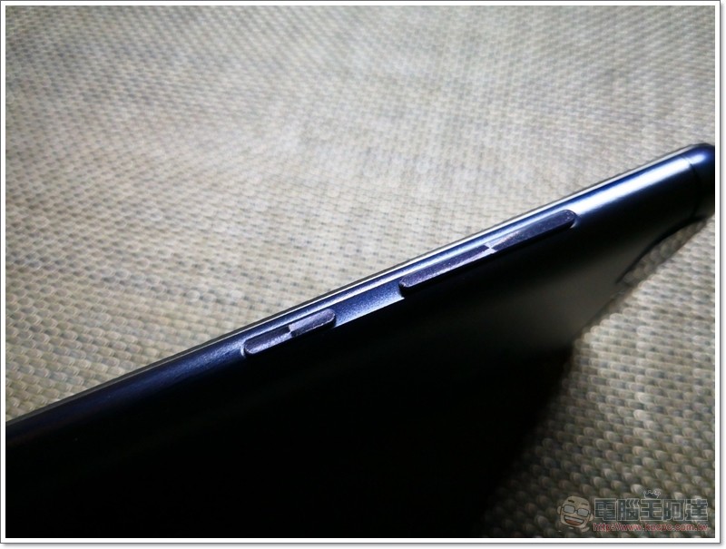 ASUS ZenFone Max Plus (M1) 開箱 、評測、評價 全螢幕電力怪獸 - 電腦王阿達 ASUS ZenFone Max Plus (M1) 開箱 、評測、評價 全螢幕電力怪獸 - 電腦王阿達