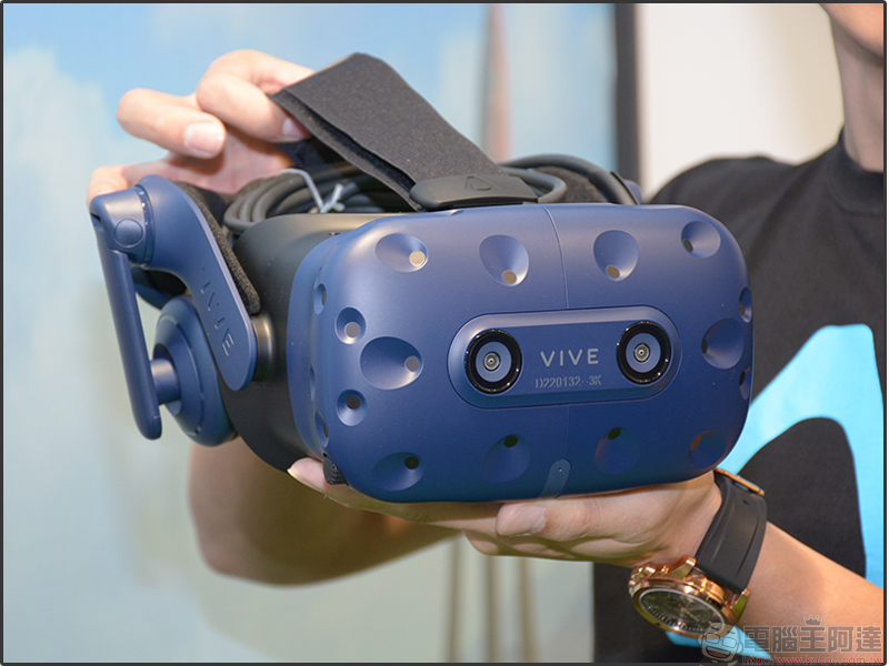 HTC VIVE Pro 與 Intel WiGig 無線模組台北國際電玩展首度公開亮相 - 電腦王阿達 HTC VIVE Pro 與 Intel WiGig 無線模組台北國際電玩展首度公開亮相 - 電腦王阿達