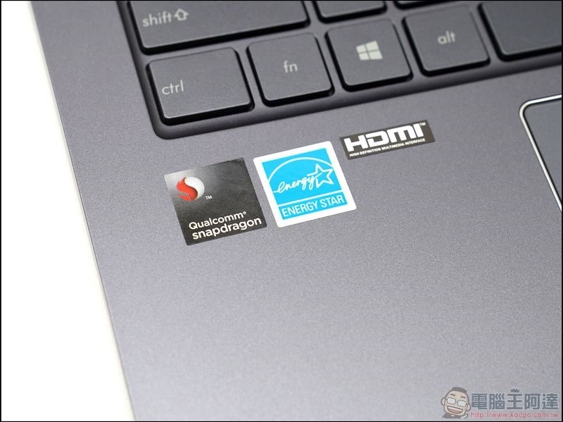 ASUS NovaGo TP370QL 開箱 -10 ASUS NovaGo TP370QL 開箱 -10