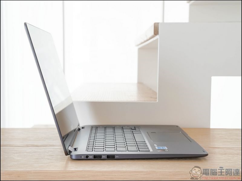 ASUS NovaGo TP370QL 開箱 -13 ASUS NovaGo TP370QL 開箱 -13