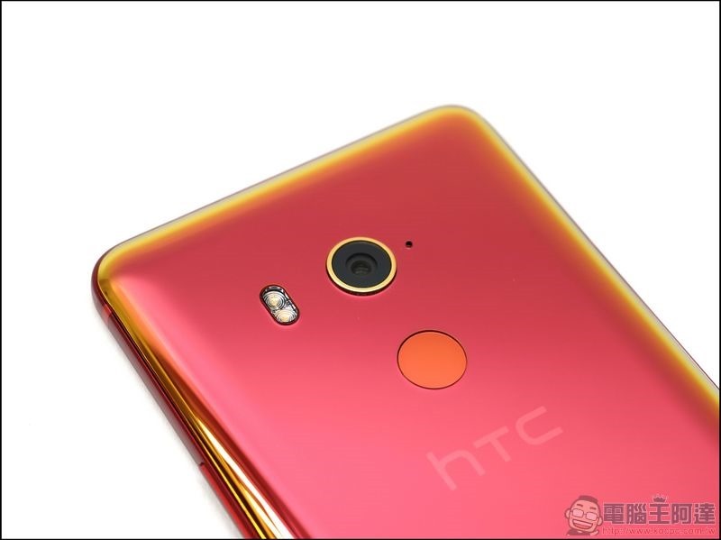HTC U11 EYEs 開箱 -22