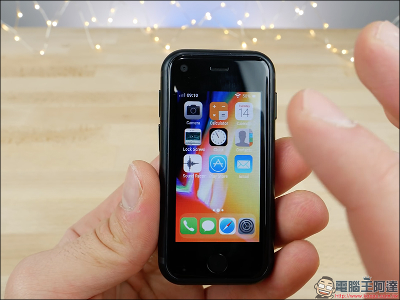 史上最小 iPhone ?只有 iPhone 8 Plus 的四分之一大小 - 電腦王阿達 史上最小 iPhone ?只有 iPhone 8 Plus 的四分之一大小 - 電腦王阿達