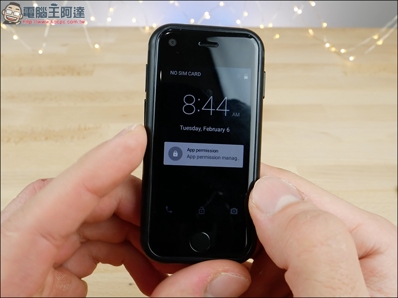 史上最小 iPhone ?只有 iPhone 8 Plus 的四分之一大小 - 電腦王阿達 史上最小 iPhone ?只有 iPhone 8 Plus 的四分之一大小 - 電腦王阿達