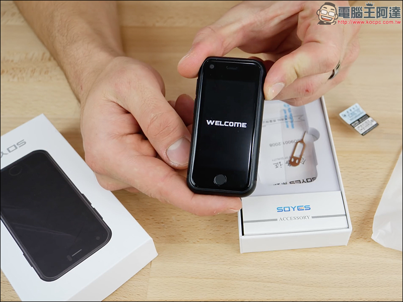 史上最小 iPhone ?只有 iPhone 8 Plus 的四分之一大小 - 電腦王阿達 史上最小 iPhone ?只有 iPhone 8 Plus 的四分之一大小 - 電腦王阿達