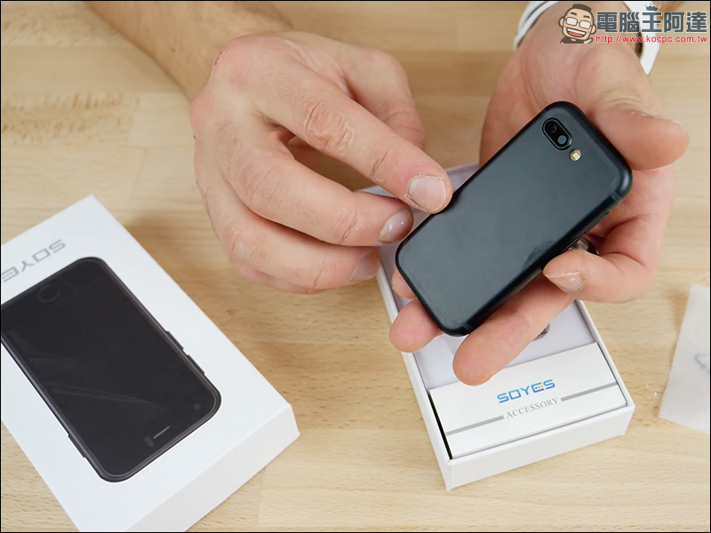 史上最小 iPhone ?只有 iPhone 8 Plus 的四分之一大小 - 電腦王阿達 史上最小 iPhone ?只有 iPhone 8 Plus 的四分之一大小 - 電腦王阿達
