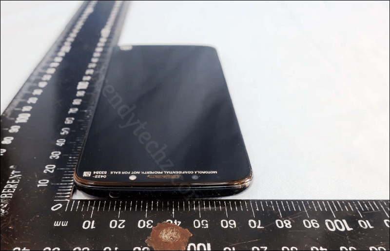 Moto G6 Play 真機曝光！18:9 全面屏、高通 S430 - 電腦王阿達