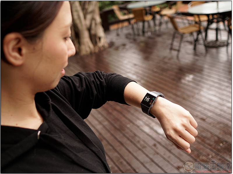 電池過熱導致燙傷問題，Fitbit 召回 169 萬自家首款智慧型手錶 Ionic - 電腦王阿達