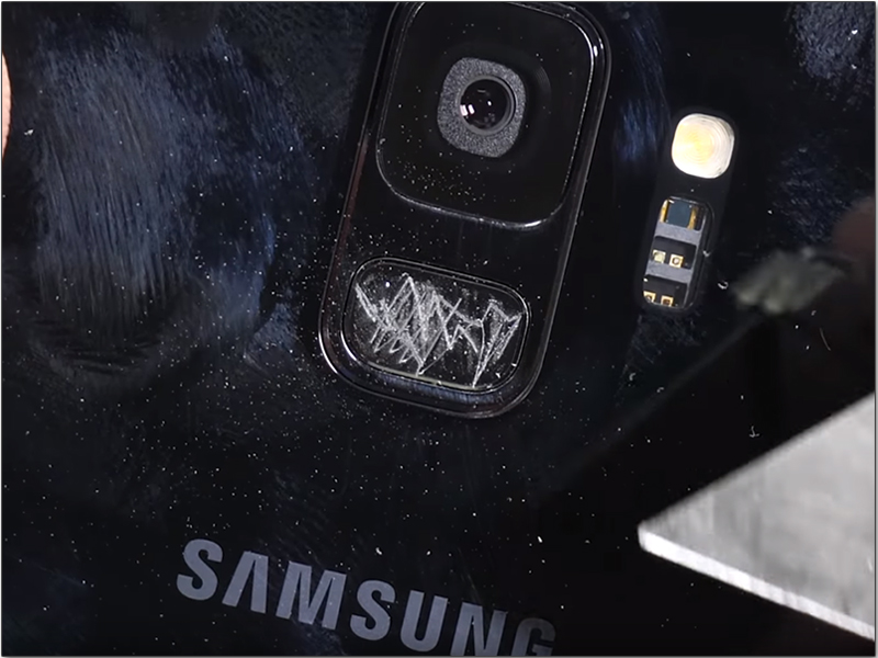 Samsung Galaxy S9 虐機 報告:結構堅固不折彎,背蓋、螢幕耐刮提升 - 電腦王阿達 Samsung Galaxy S9 虐機 報告:結構堅固不折彎,背蓋、螢幕耐刮提升 - 電腦王阿達