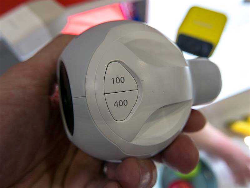 Canon 展出「iPhone 用」100-400mm 超望遠與 AI 自動擺頭相機 - 電腦王阿達 Canon 展出「iPhone 用」100-400mm 超望遠與 AI 自動擺頭相機 - 電腦王阿達