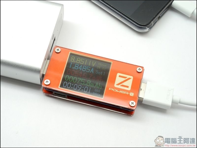 ASUS ZenPower 10050C 開箱 - 5 ASUS ZenPower 10050C 開箱 - 5