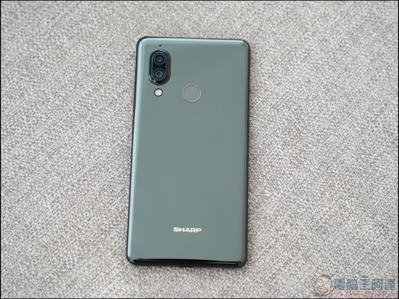SHARP AQUOS S3 開箱 - 14 SHARP AQUOS S3 開箱 - 14