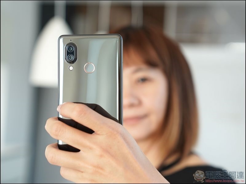 SHARP AQUOS S3 開箱 - 21 SHARP AQUOS S3 開箱 - 21