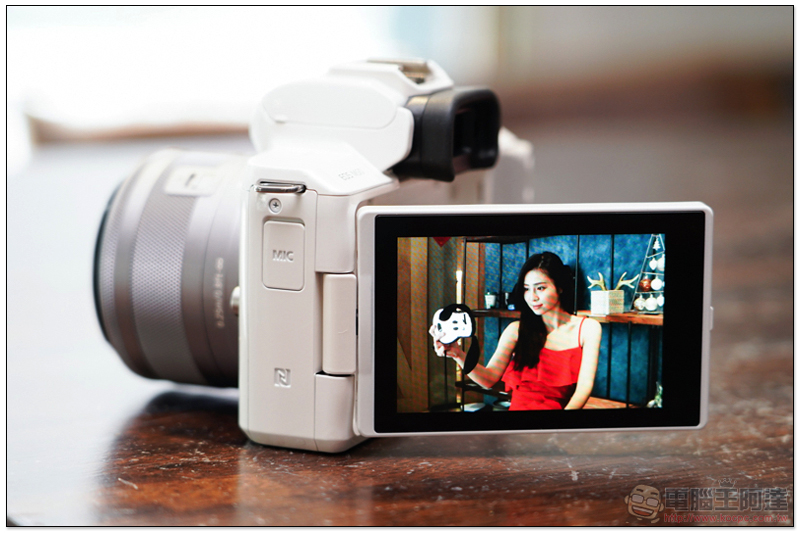 Vlogger 注意!搭載全翻轉螢幕的 Canon EOS M50 無反相機在台登場 - 電腦王阿達 Vlogger 注意!搭載全翻轉螢幕的 Canon EOS M50 無反相機在台登場 - 電腦王阿達