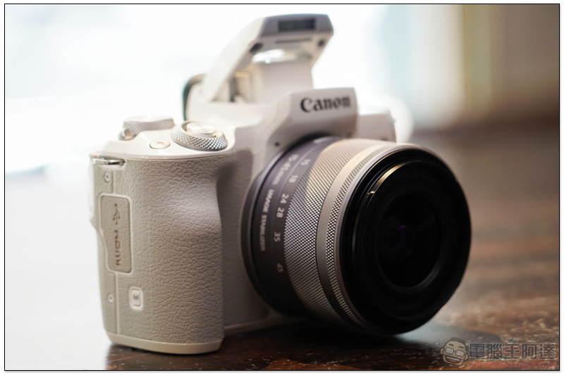 Vlogger 注意!搭載全翻轉螢幕的 Canon EOS M50 無反相機在台登場 - 電腦王阿達 Vlogger 注意!搭載全翻轉螢幕的 Canon EOS M50 無反相機在台登場 - 電腦王阿達