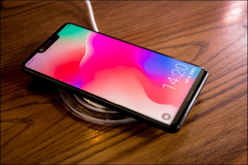 SHARP AQUOS S3 開箱 、評測 加量不加價!S660 無線充電版上市! - 電腦王阿達 SHARP AQUOS S3