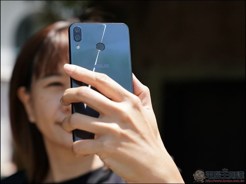 ASUS ZenFone 5 開箱 - 24 ASUS ZenFone 5 開箱 - 24