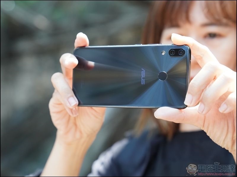ASUS ZenFone 5 開箱 - 22 ASUS ZenFone 5 開箱 - 22