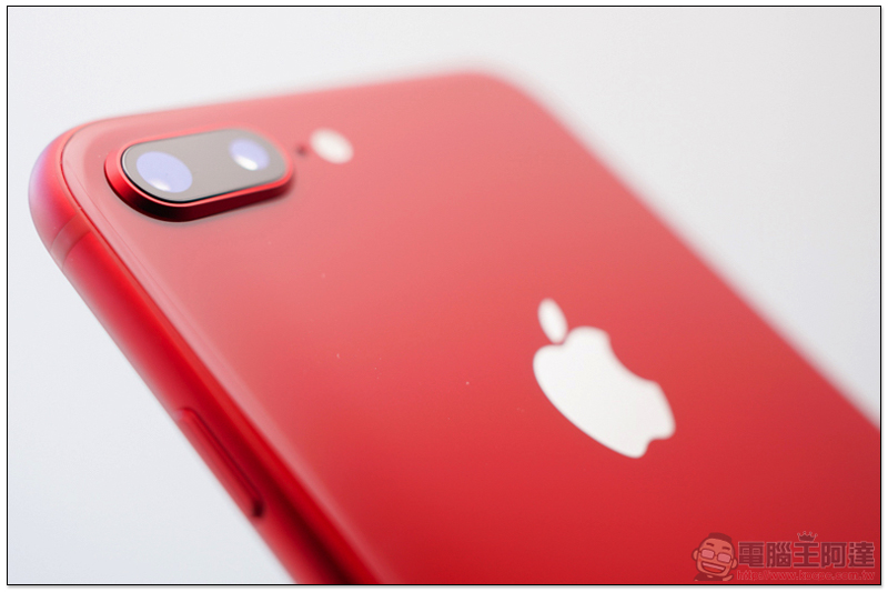 iPhone 8 / iPhone 8 Plus (PRODUCT) RED Special Edition 開箱 動手玩 - 電腦王阿達