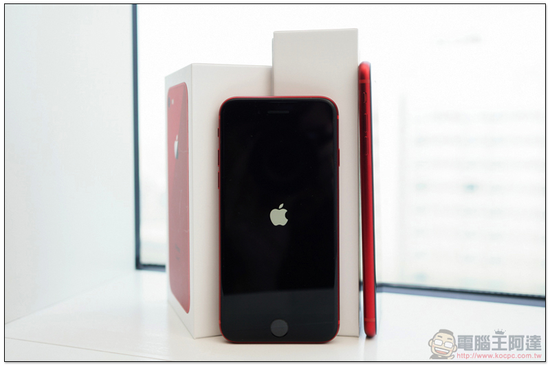 iPhone 8 / iPhone 8 Plus (PRODUCT) RED Special Edition 開箱 動手玩 - 電腦王阿達 iPhone 8 / iPhone 8 Plus (PRODUCT) RED Special Edition 開箱 動手玩 - 電腦王阿達
