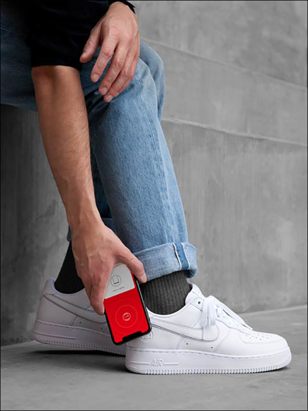 NikeConnect 科技 將導入 Air Force 1 鞋款， NFC 一觸即發獲取各項資訊 - 電腦王阿達