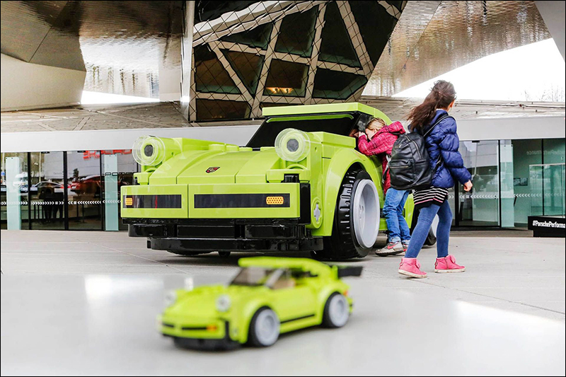LEGO 打造原始比例 Porsche 911 Turbo 3.0 - 電腦王阿達