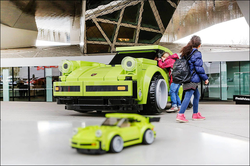 LEGO 打造原始比例 Porsche 911 Turbo 3.0 - 電腦王阿達 LEGO 打造原始比例 Porsche 911 Turbo 3.0 - 電腦王阿達