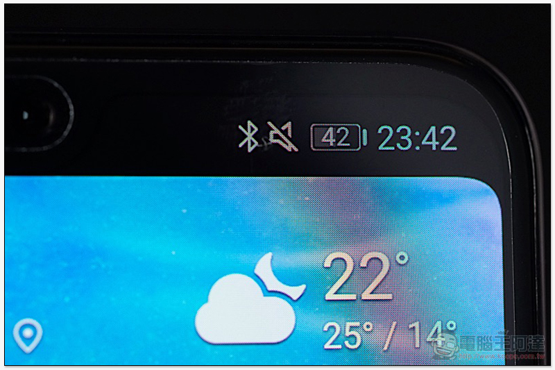 HUAWEI P20 Pro 開箱 、評測、評價:勾動攝影魂的美型旗艦 - 電腦王阿達 HUAWEI P20 Pro 開箱 、評測、評價:勾動攝影魂的美型旗艦 - 電腦王阿達