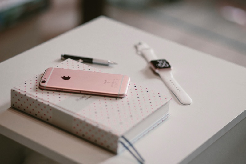 apple-devices-apple-watch-blur-218677.jpg Apple devices apple watch blur 218677