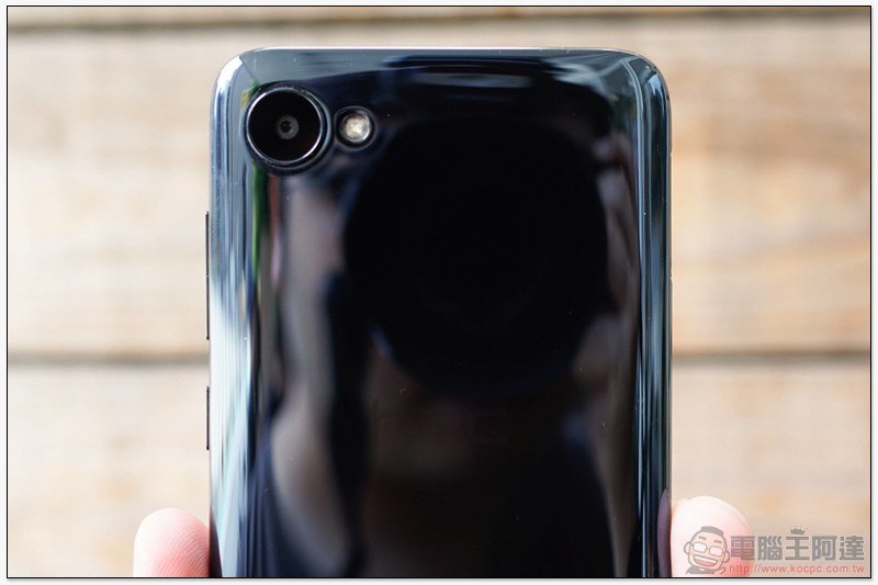 水漾 HTC Desire 12 在台預購開始,滿足你對全螢幕的「渴望」 - 電腦王阿達 水漾 HTC Desire 12 在台預購開始,滿足你對全螢幕的「渴望」 - 電腦王阿達