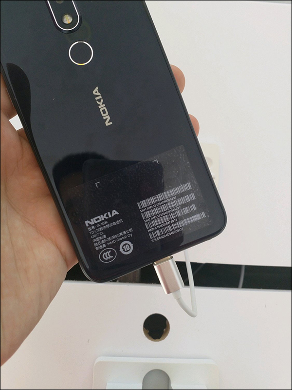 Nokia X 快閃店現場提前曝光!果然也有瀏海 - 電腦王阿達 Nokia X 快閃店現場提前曝光!果然也有瀏海 - 電腦王阿達