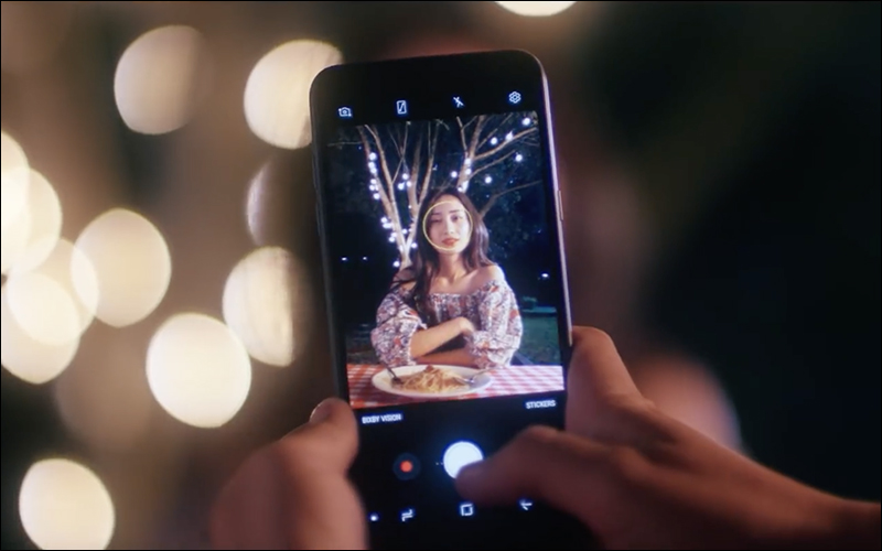 Samsung Galaxy A6 提前在越南歌手 MV 中現身 - 電腦王阿達 Samsung Galaxy A6 提前在越南歌手 MV 中現身 - 電腦王阿達