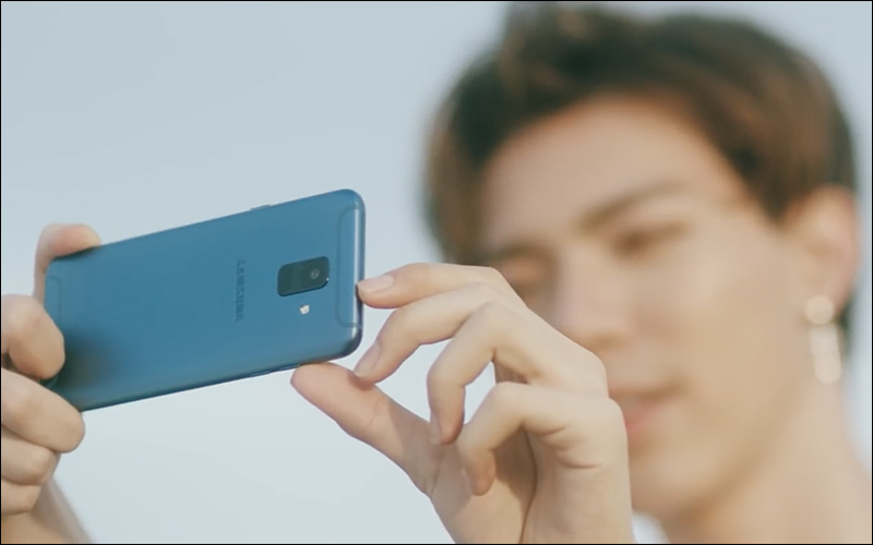 Samsung Galaxy A6 提前在越南歌手 MV 中現身 - 電腦王阿達 Samsung Galaxy A6 提前在越南歌手 MV 中現身 - 電腦王阿達