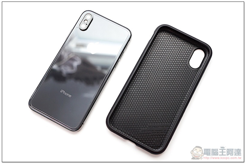 iPhone X / iPhone 8 / Galaxy S9+ 犀牛盾 SolidSuit 保護殼開箱 體驗!輕奢華也能極致防摔 - 電腦王阿達 iPhone X / iPhone 8 / Galaxy S9+ 犀牛盾 SolidSuit 保護殼開箱 體驗!輕奢華也能極致防摔 - 電腦王阿達