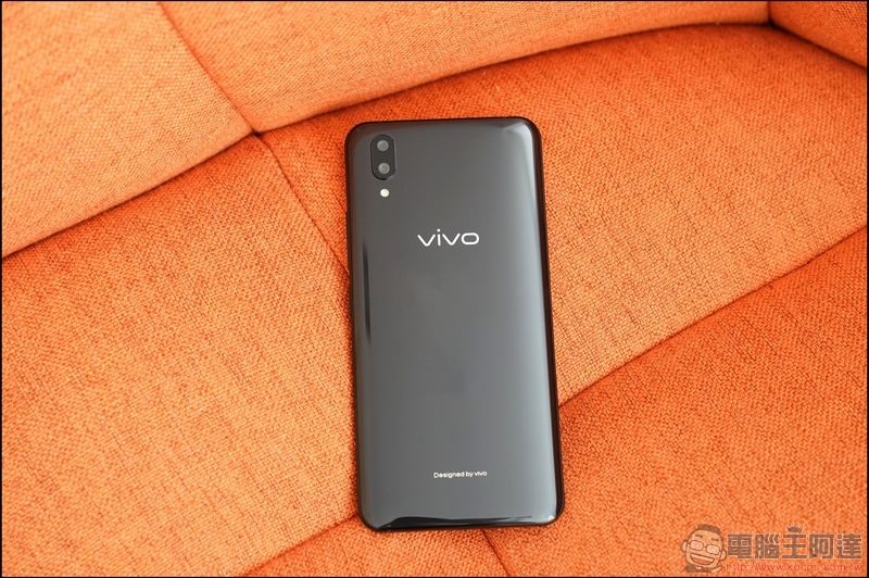 vivo X21 開箱 評測 - 01 vivo X21 開箱 評測 - 01