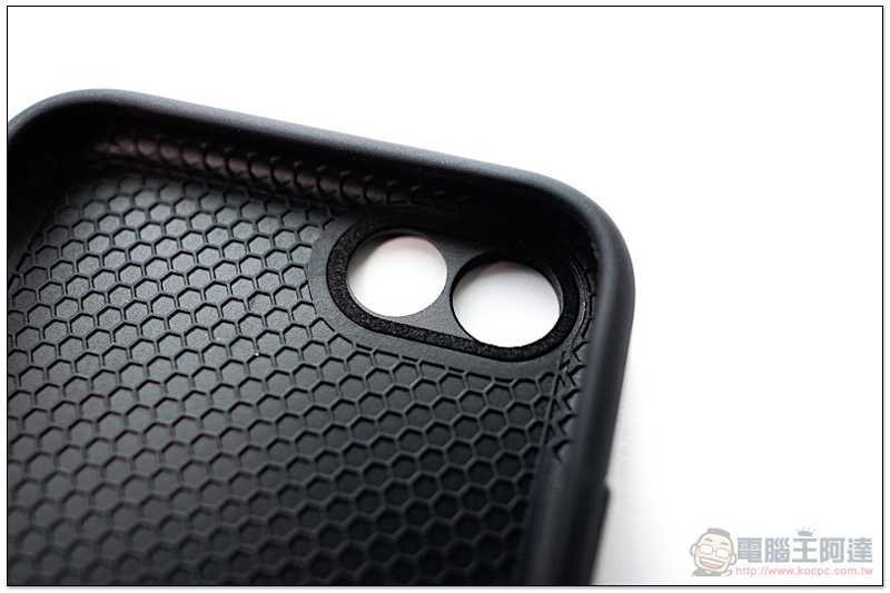 iPhone X / iPhone 8 / Galaxy S9+ 犀牛盾 SolidSuit 保護殼開箱 體驗!輕奢華也能極致防摔 - 電腦王阿達 iPhone X / iPhone 8 / Galaxy S9+ 犀牛盾 SolidSuit 保護殼開箱 體驗!輕奢華也能極致防摔 - 電腦王阿達