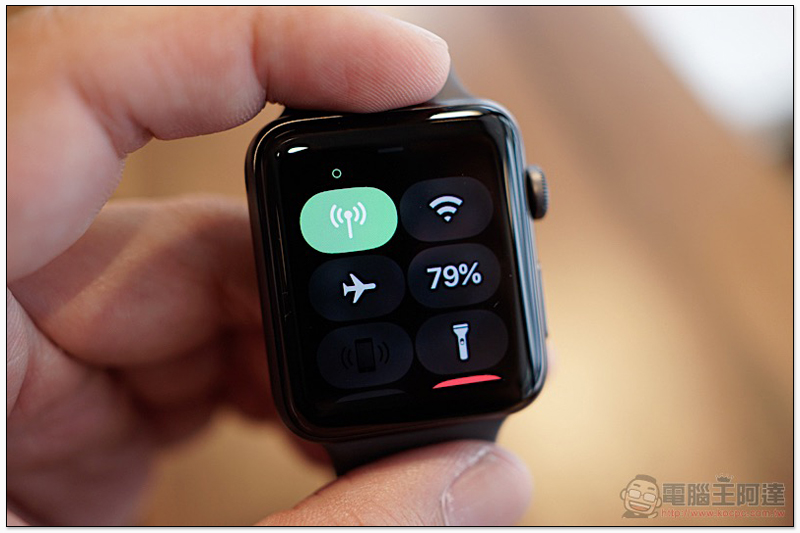 eSIM 版 Apple Watch Series 3 台灣上市搶先體驗:更極致的「接續互通」 - 電腦王阿達 eSIM 版 Apple Watch Series 3 台灣上市搶先體驗:更極致的「接續互通」 - 電腦王阿達