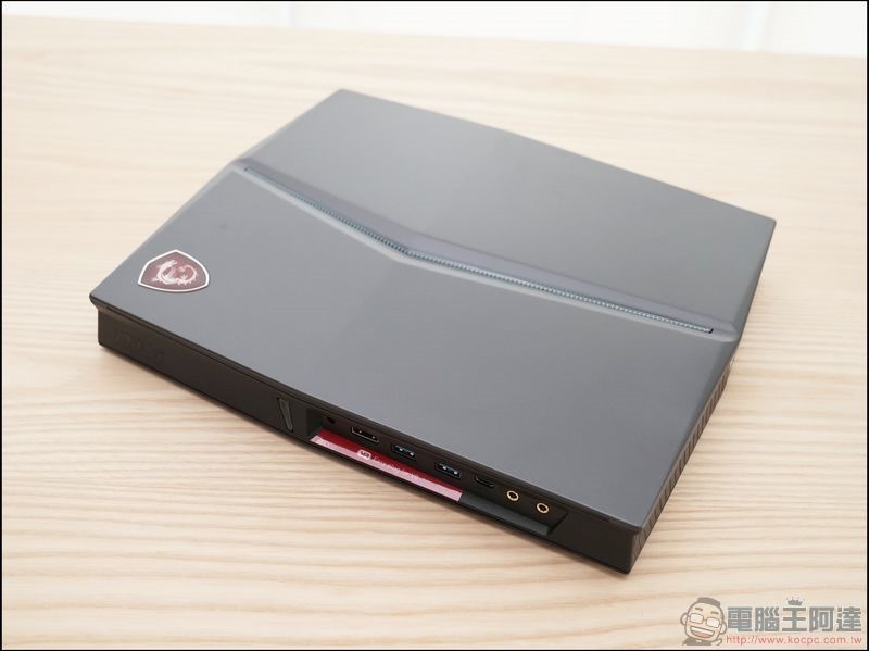 MSI VORTEX G25 8RE 開箱 - 05 MSI VORTEX G25 8RE 開箱 - 05